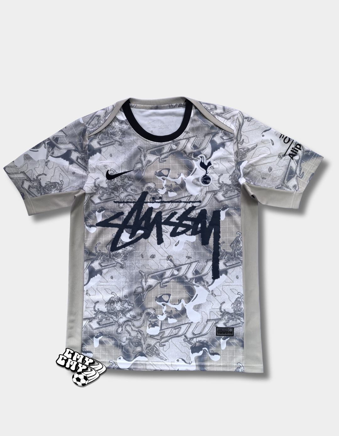 STÜSSY x TOTTENHAM - TRAINING KIT