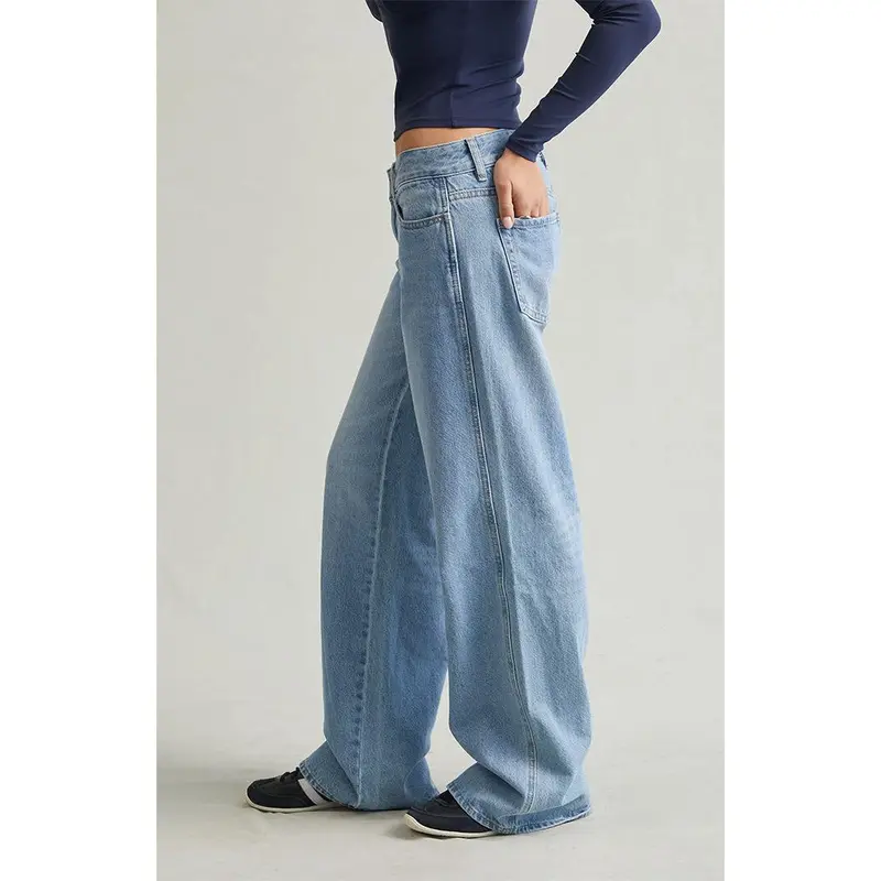 Women Casey Low Rise Baggy Jeans Astrid